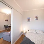 Apartament Dmowskiego 6
